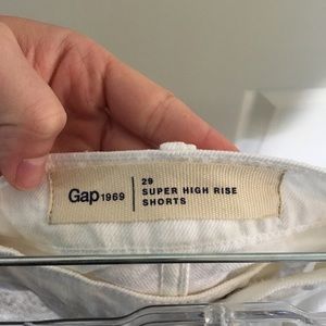 GAP Shorts - White high waist shorts size 29 GAP Shorts - White high waist shorts size 29